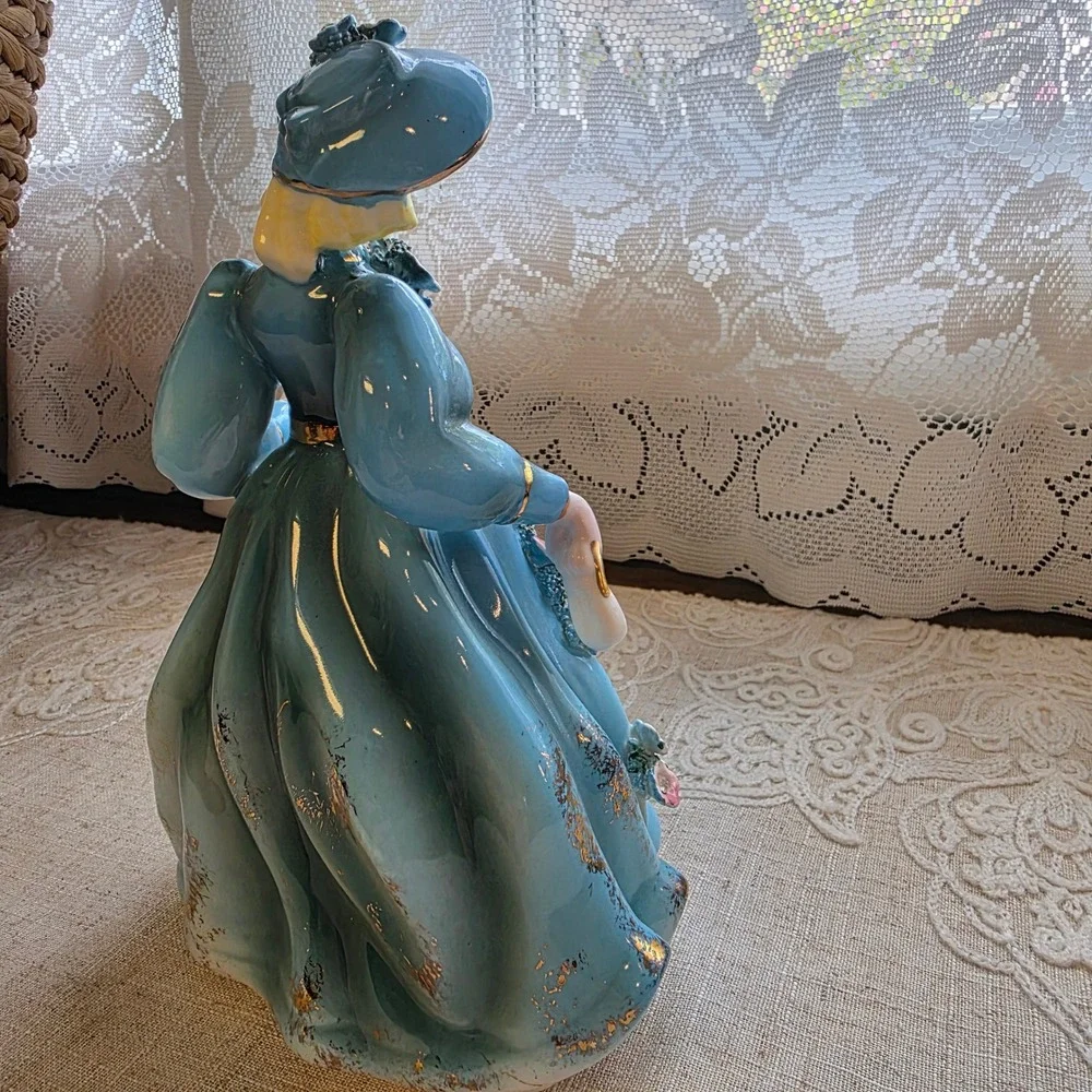 Lefton Southern Belle Victorian Figurine 7